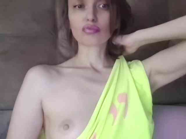 lilisexy14 webcam
