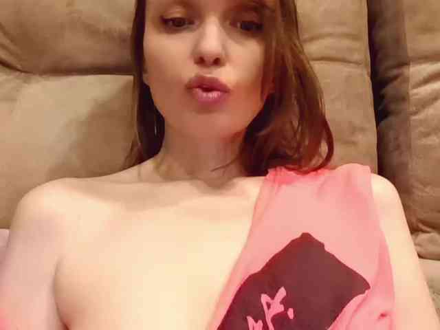 lilisexy14 webcam