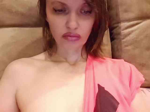 lilisexy14 webcam