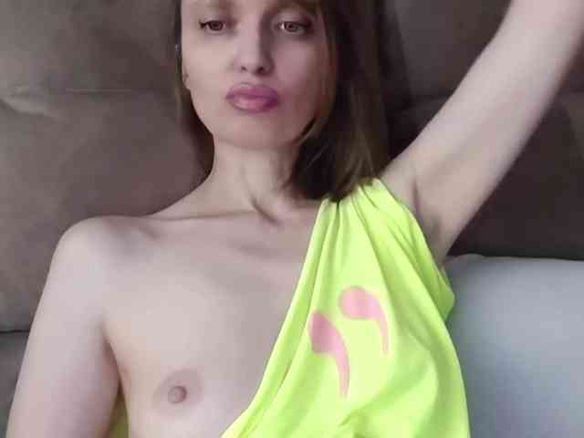 lilisexy14 webcam