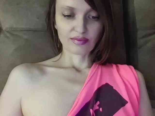lilisexy14 webcam