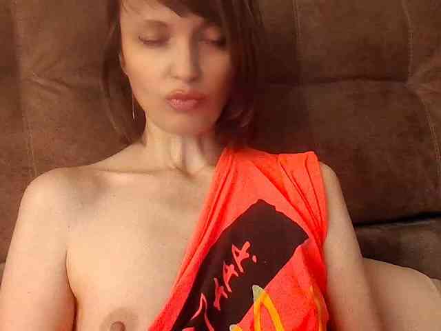 lilisexy14 webcam