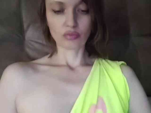lilisexy14 webcam