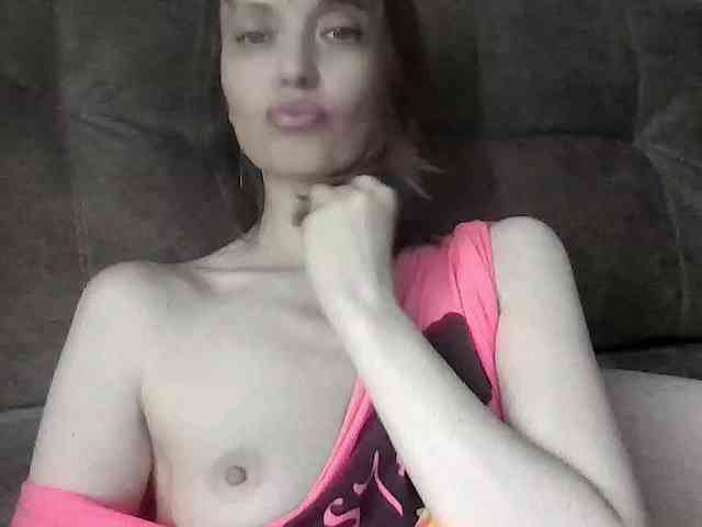 lilisexy14 webcam