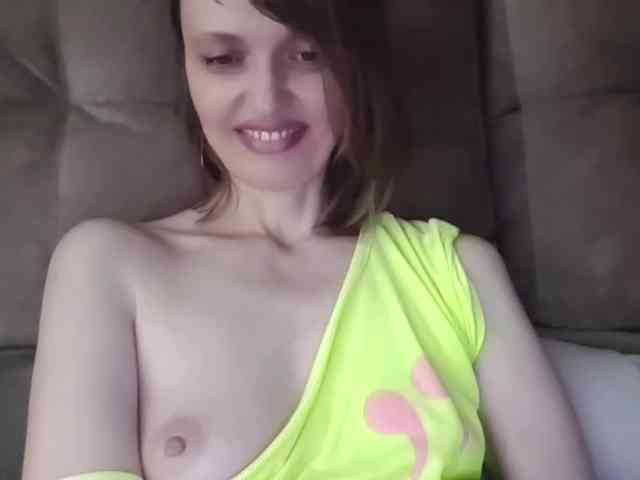 lilisexy14 webcam
