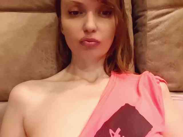 lilisexy14 webcam