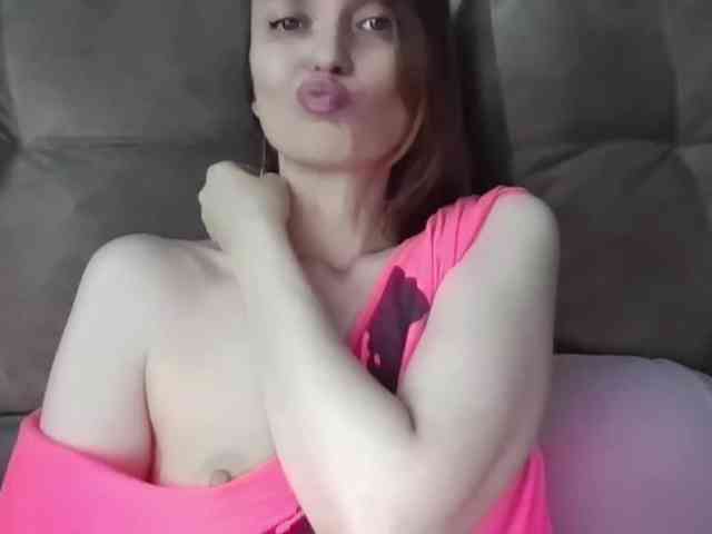 lilisexy14 webcam