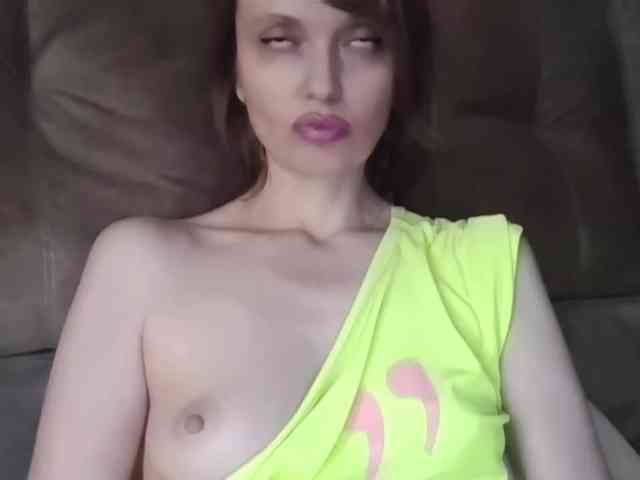 lilisexy14 webcam