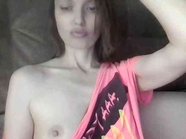 lilisexy14 Live Webcam on BongaCams