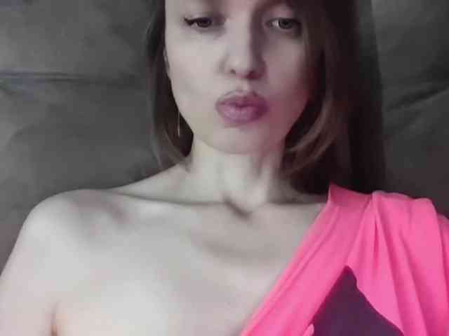 lilisexy14 webcam