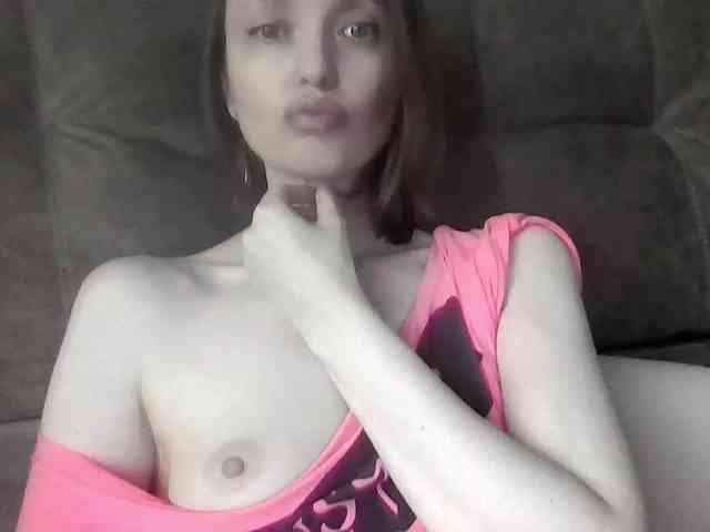 lilisexy14 webcam