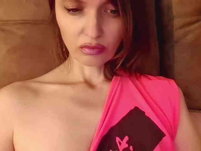 lilisexy14 webcam