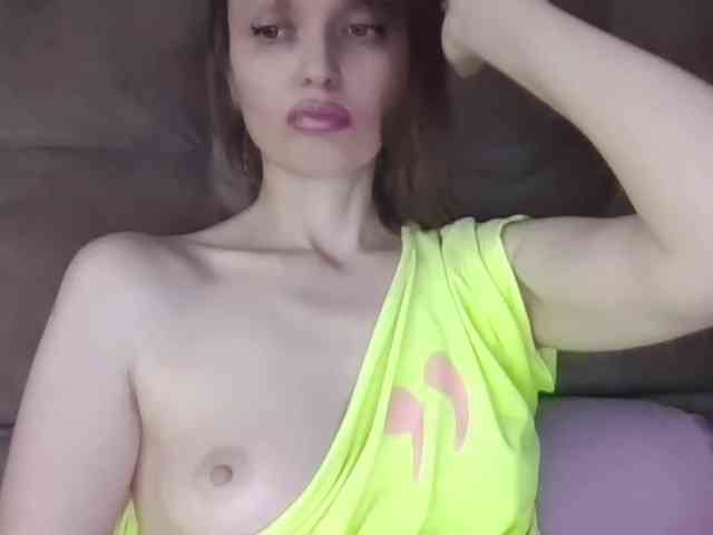 lilisexy14 webcam