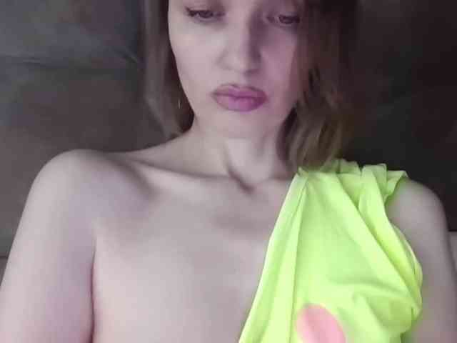 lilisexy14 webcam