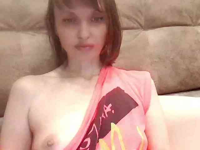 lilisexy14 webcam