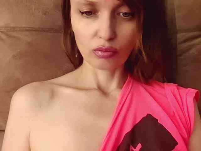 lilisexy14 webcam