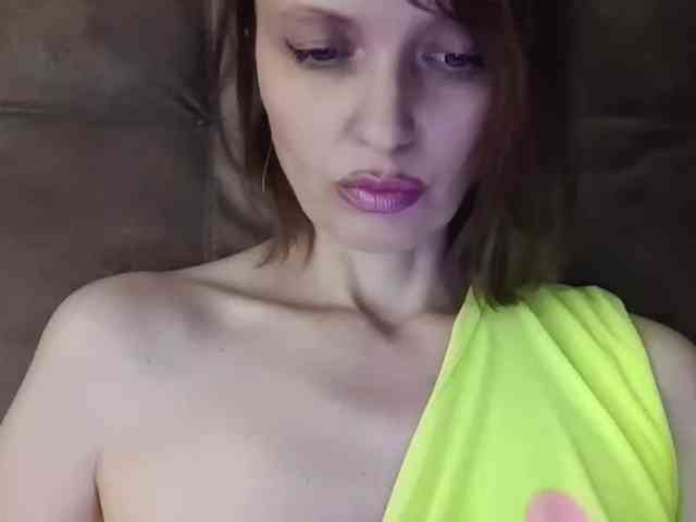 lilisexy14 webcam