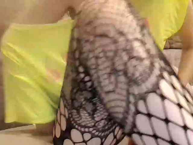 lilisexy14 webcam