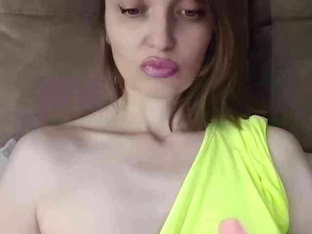 lilisexy14 webcam