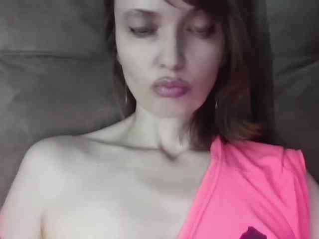 lilisexy14 webcam