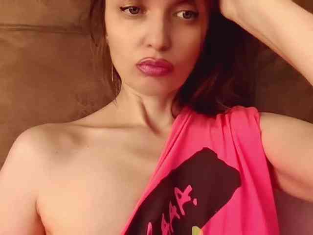 lilisexy14 webcam