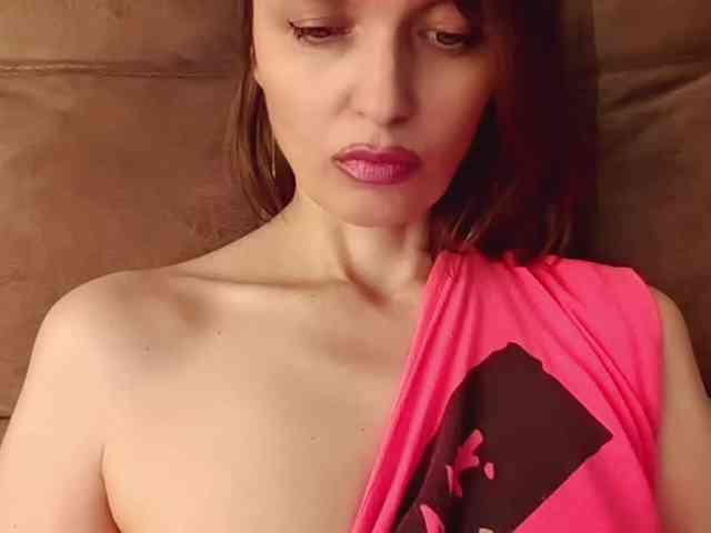 lilisexy14 webcam