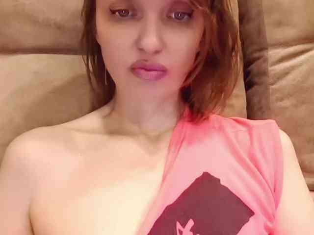 lilisexy14 webcam