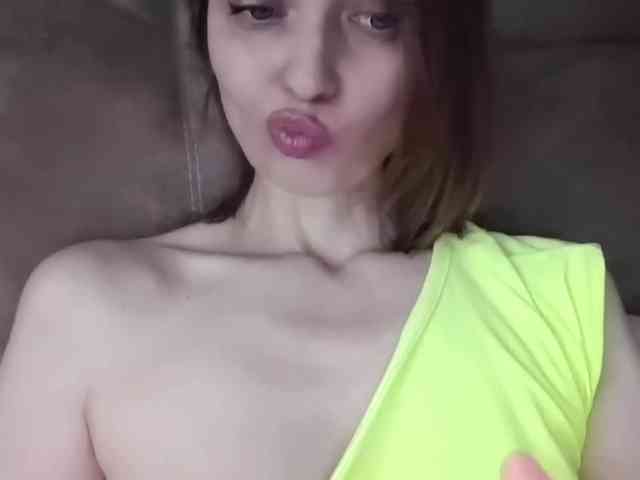 lilisexy14 webcam