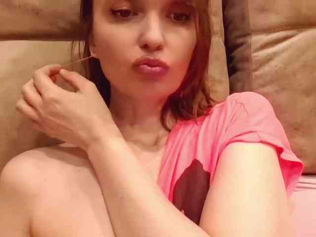 lilisexy14 webcam