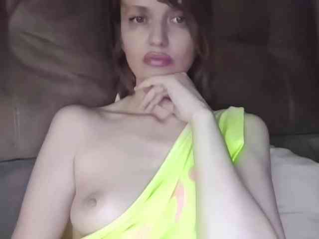 lilisexy14 webcam