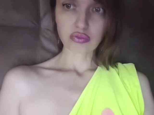 lilisexy14 webcam