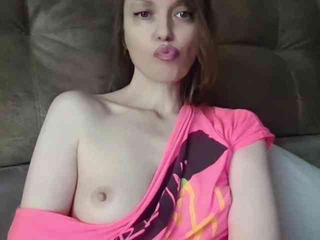 lilisexy14 webcam