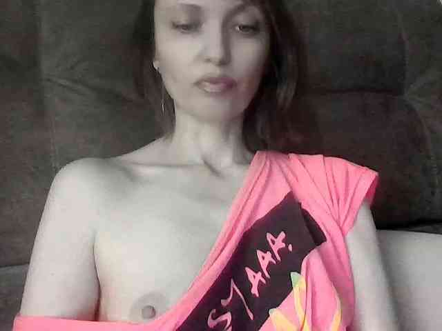 lilisexy14 webcam