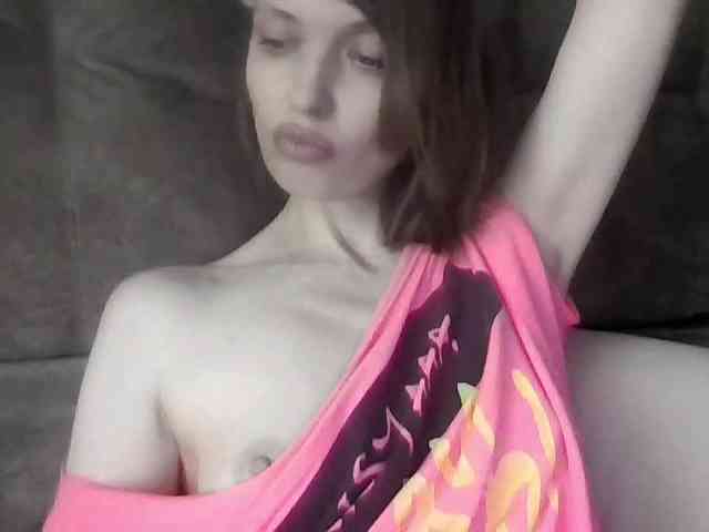 lilisexy14 webcam