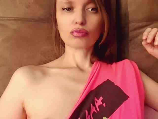 lilisexy14 webcam
