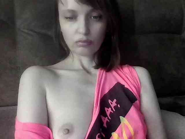 lilisexy14 webcam