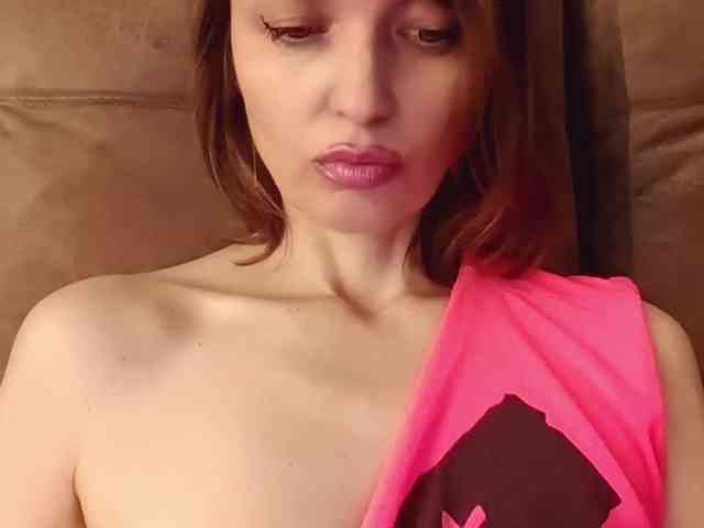lilisexy14 webcam