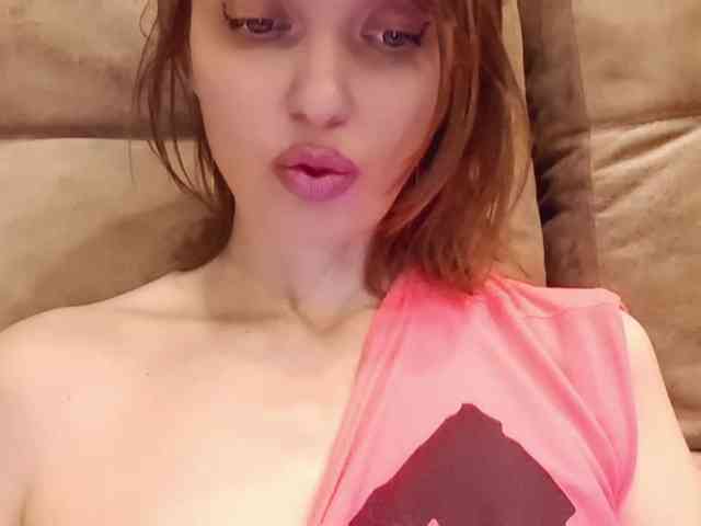 lilisexy14 webcam