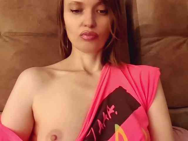 lilisexy14 webcam