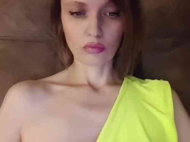lilisexy14 webcam