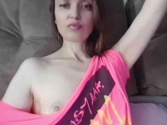 lilisexy14 webcam