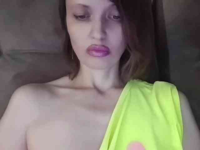 lilisexy14 webcam