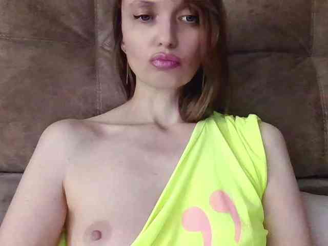 lilisexy14 webcam