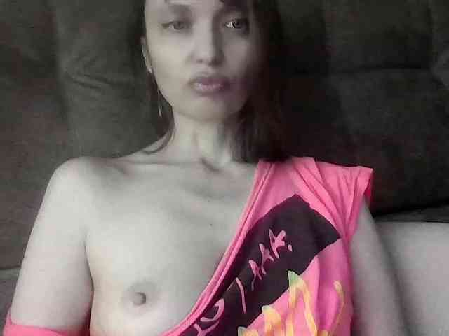 lilisexy14 webcam