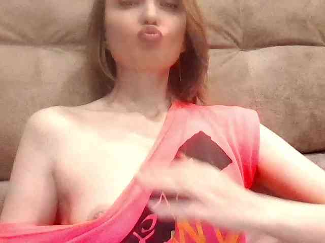lilisexy14 webcam