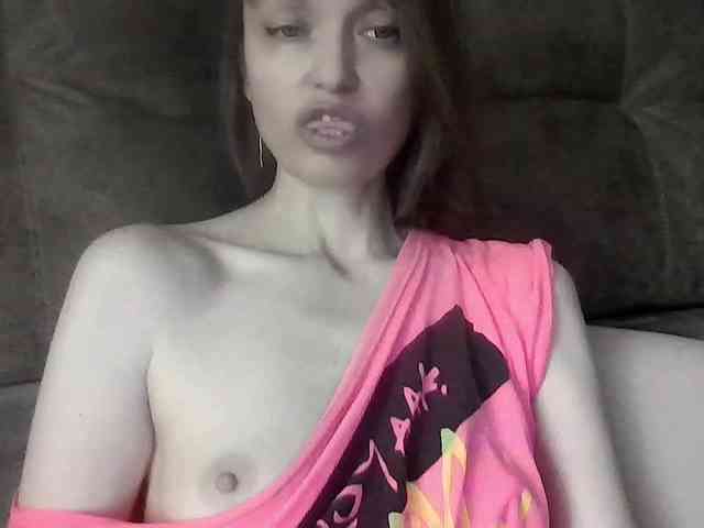 lilisexy14 webcam