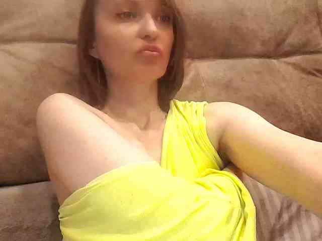 lilisexy14 webcam