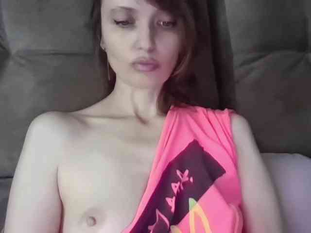lilisexy14 webcam
