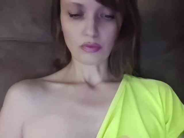 lilisexy14 webcam