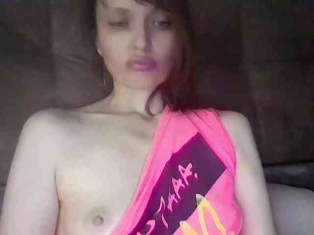 lilisexy14 webcam